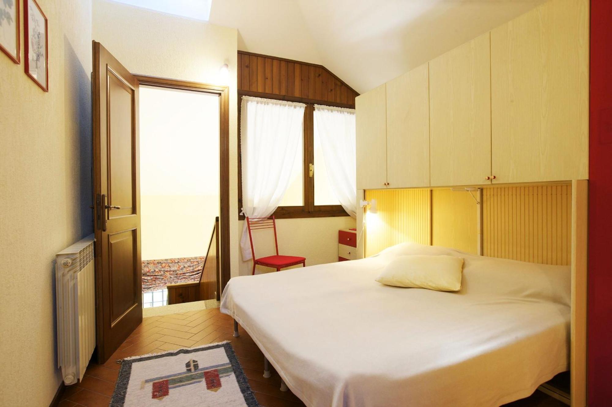 Apartamento Residenza La Vela Baveno Habitación foto