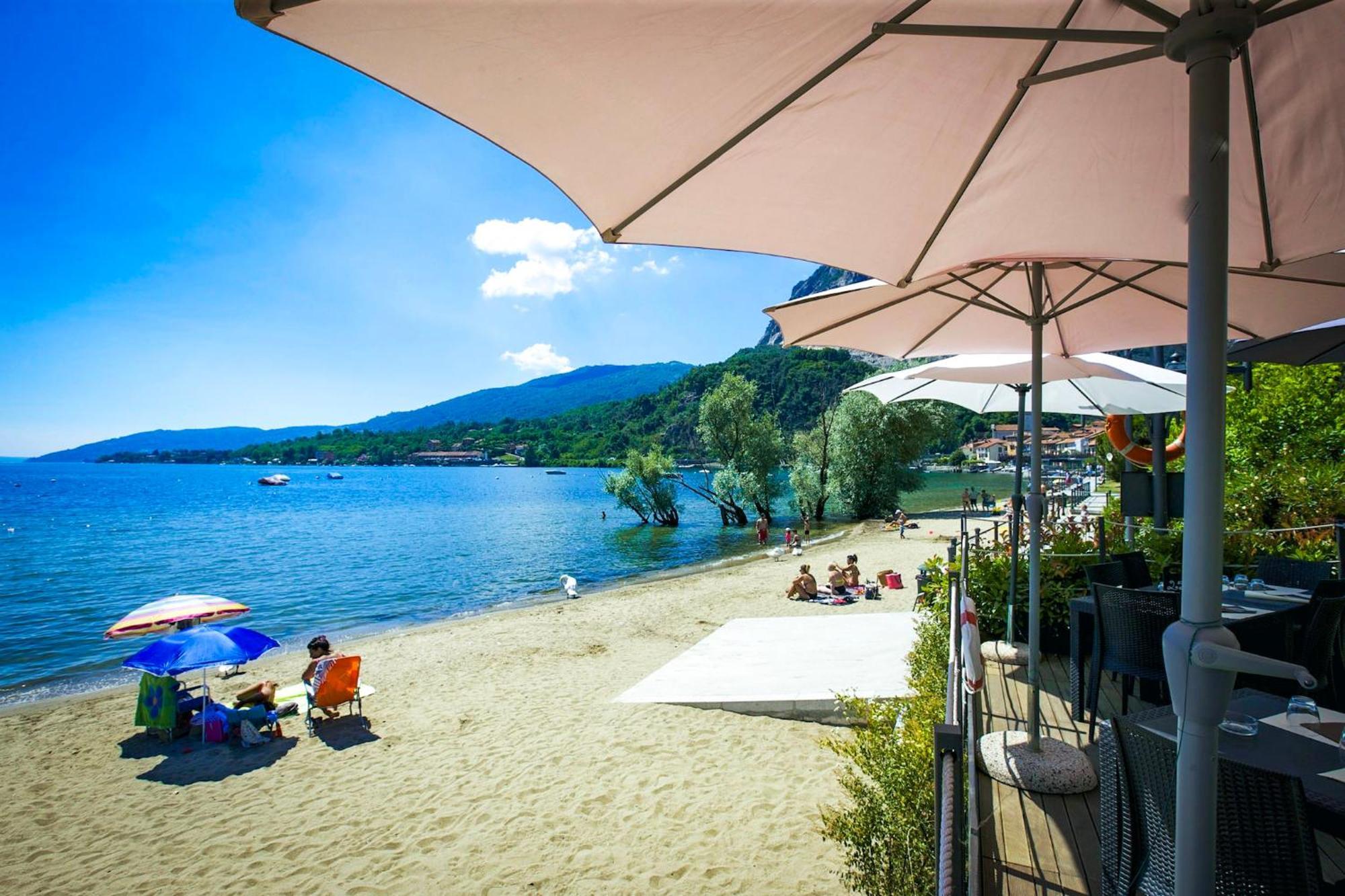 Apartamento Residenza La Vela Baveno Habitación foto