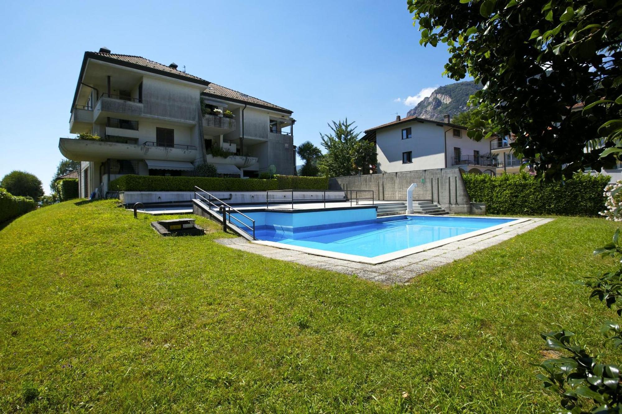 Apartamento Residenza La Vela Baveno Habitación foto